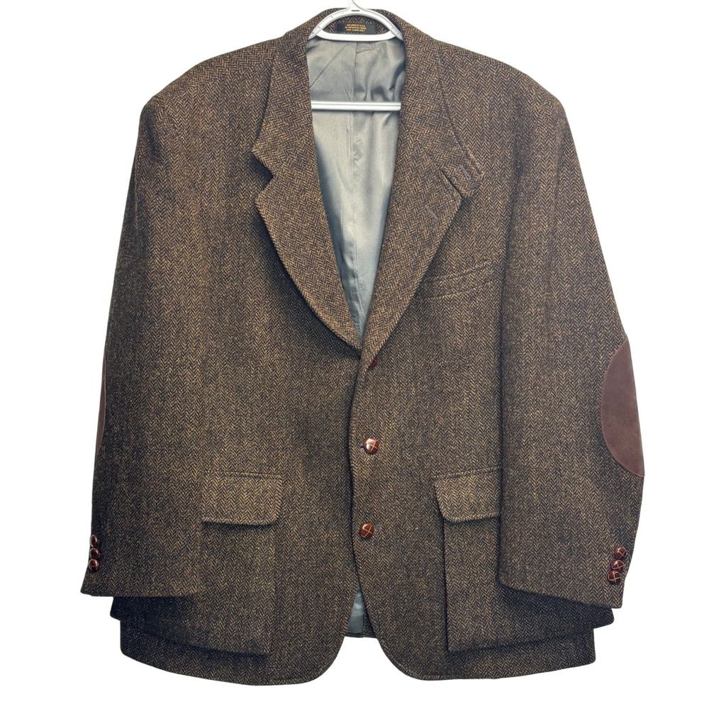 Orvis Brown Herringbone Wool Sport Coat with Brown Suede Elbow Patches